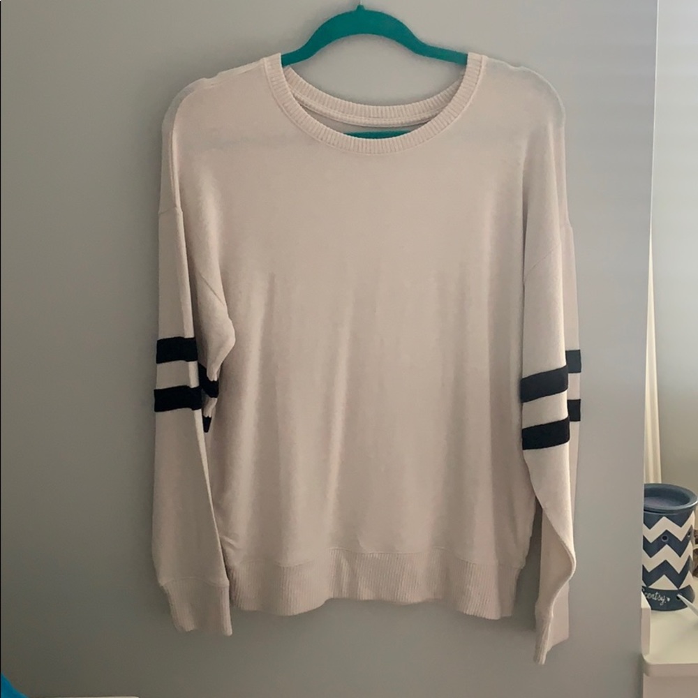 American Eagle long sleeve